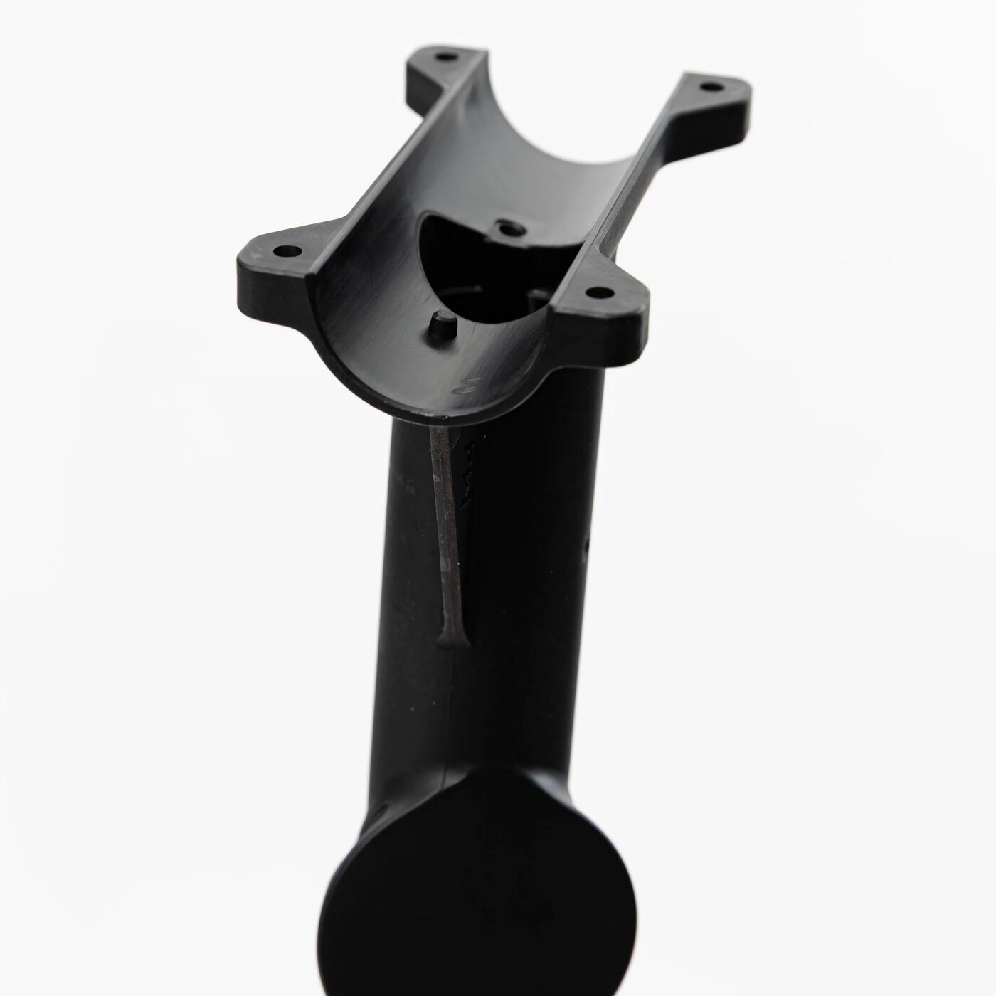 Landing Gear Crossbeam - Rear 7106 (T100)