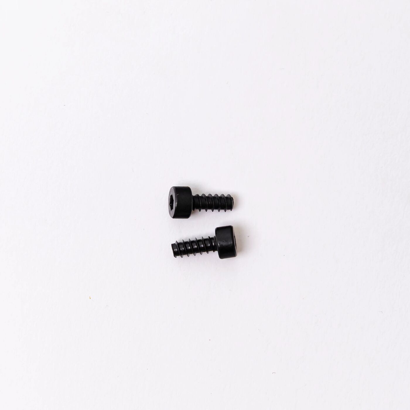 Screw - T40-HC01000100-070040-3123-N (T100/T70P) YC.ST.LL000695