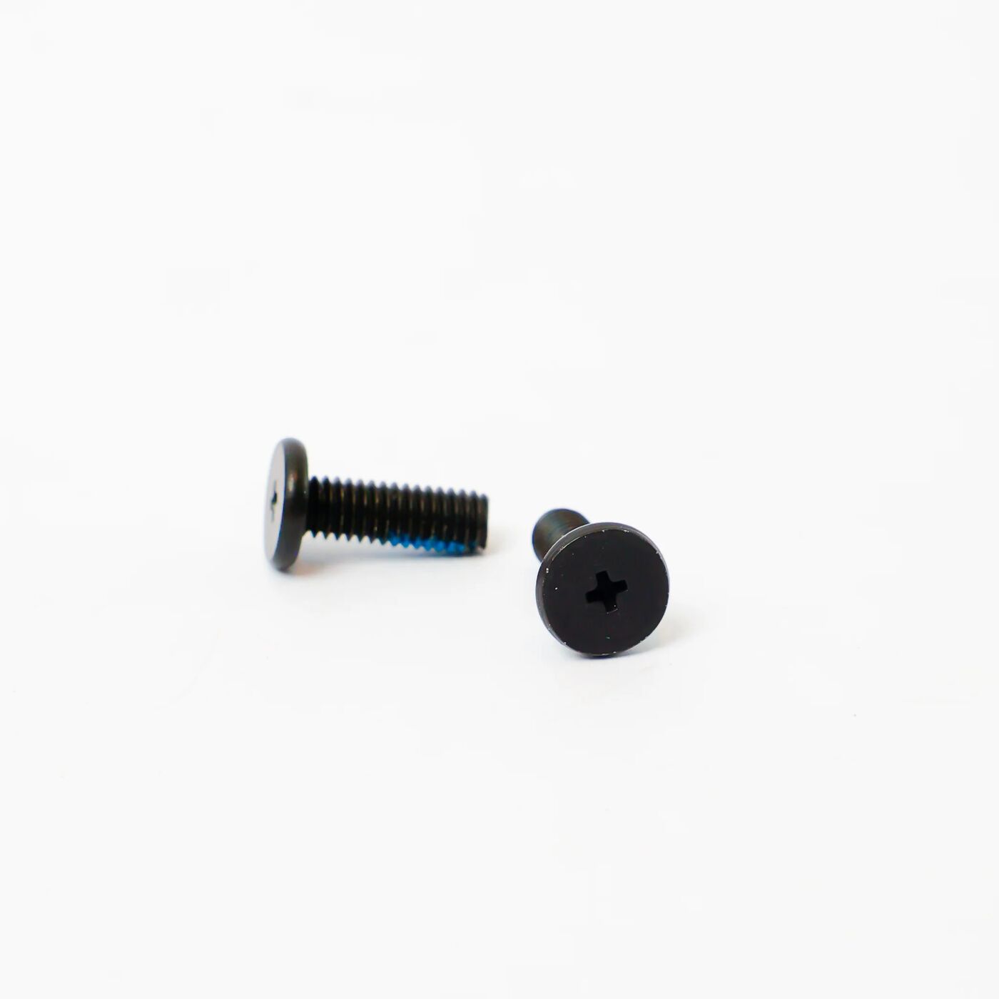 Screw M40-PC01200120-080015-3123-Y YC.ST.LL000231