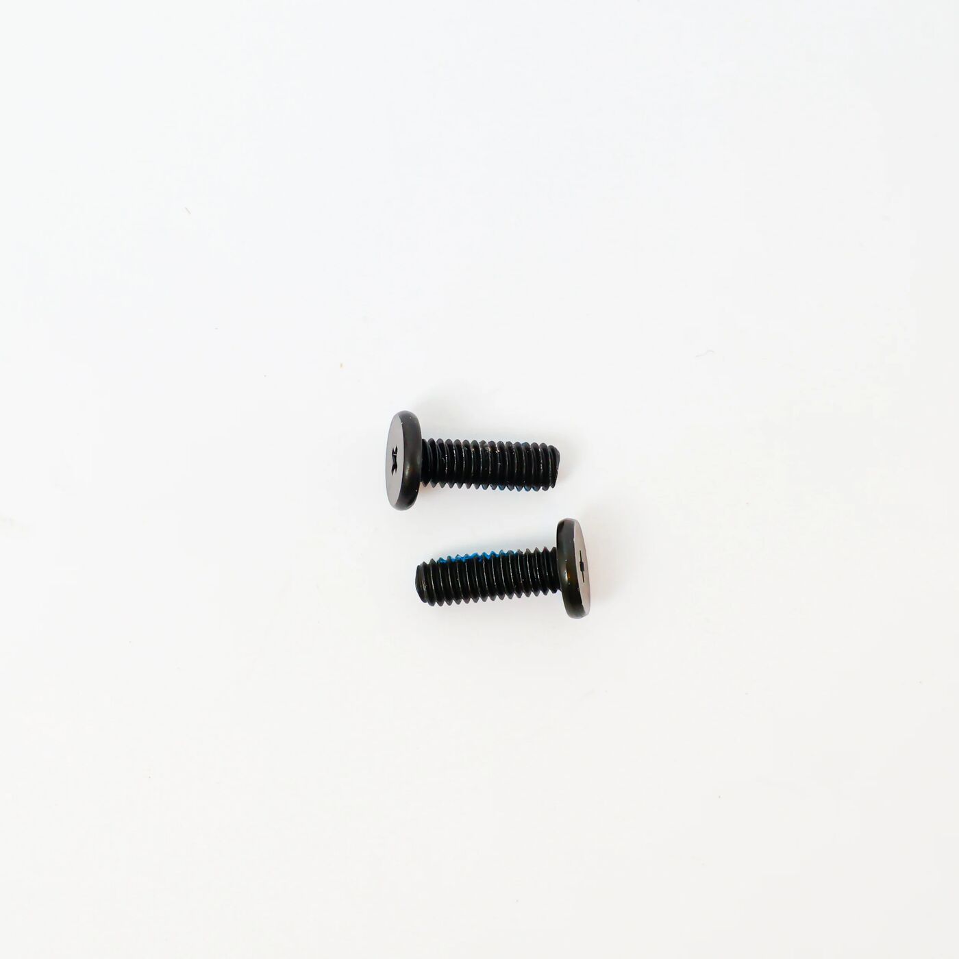 Screw M40-PC01200120-080015-3123-Y YC.ST.LL000231