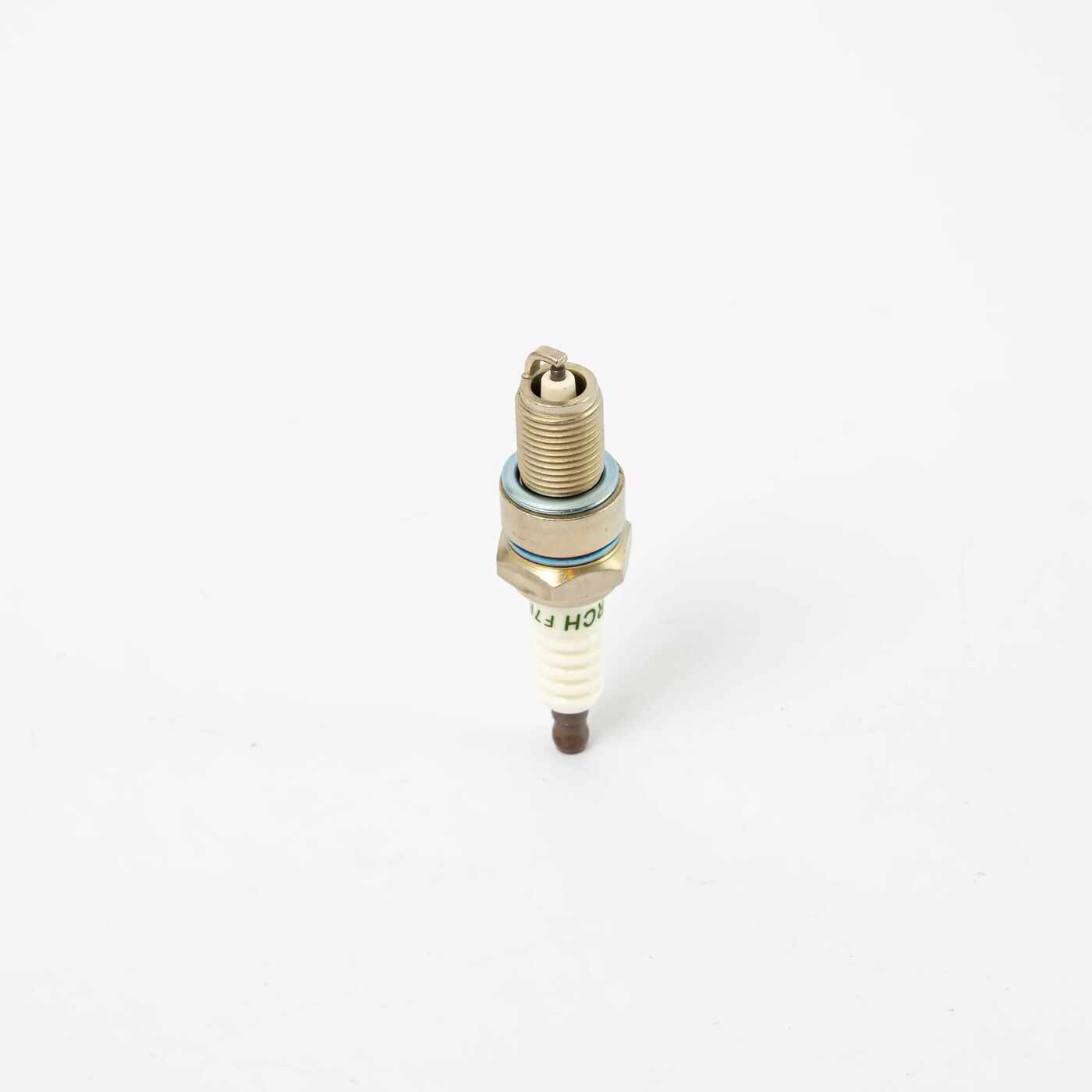 Spark Plug - RATO (D12000iE Generator) YC.DZ.GR000063