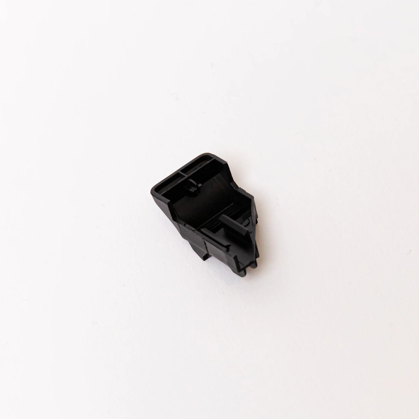 Battery Compartment Cover Release Button (T100/T70P/T60X/T25P) YC.JG.ZS001890