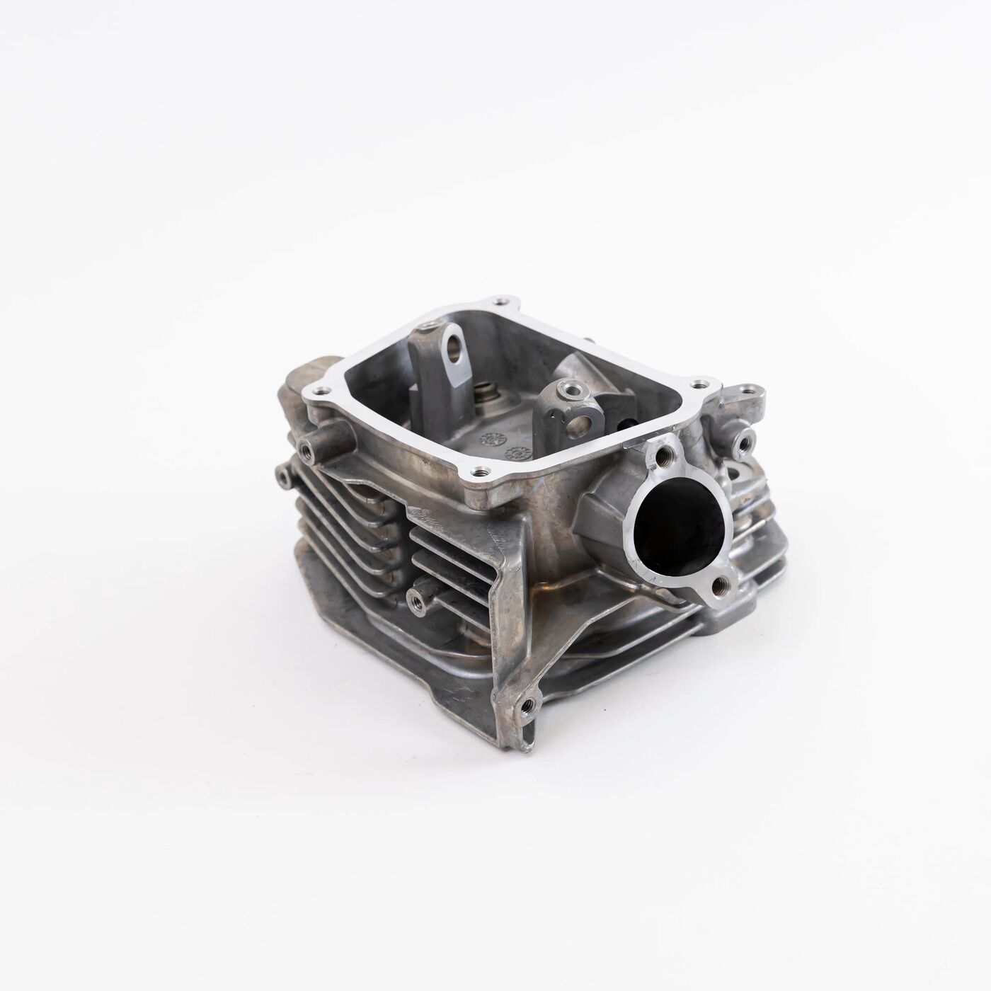 じーの Cylinder Head- ZS (D14000 Generator) YC.DZ.GR000704