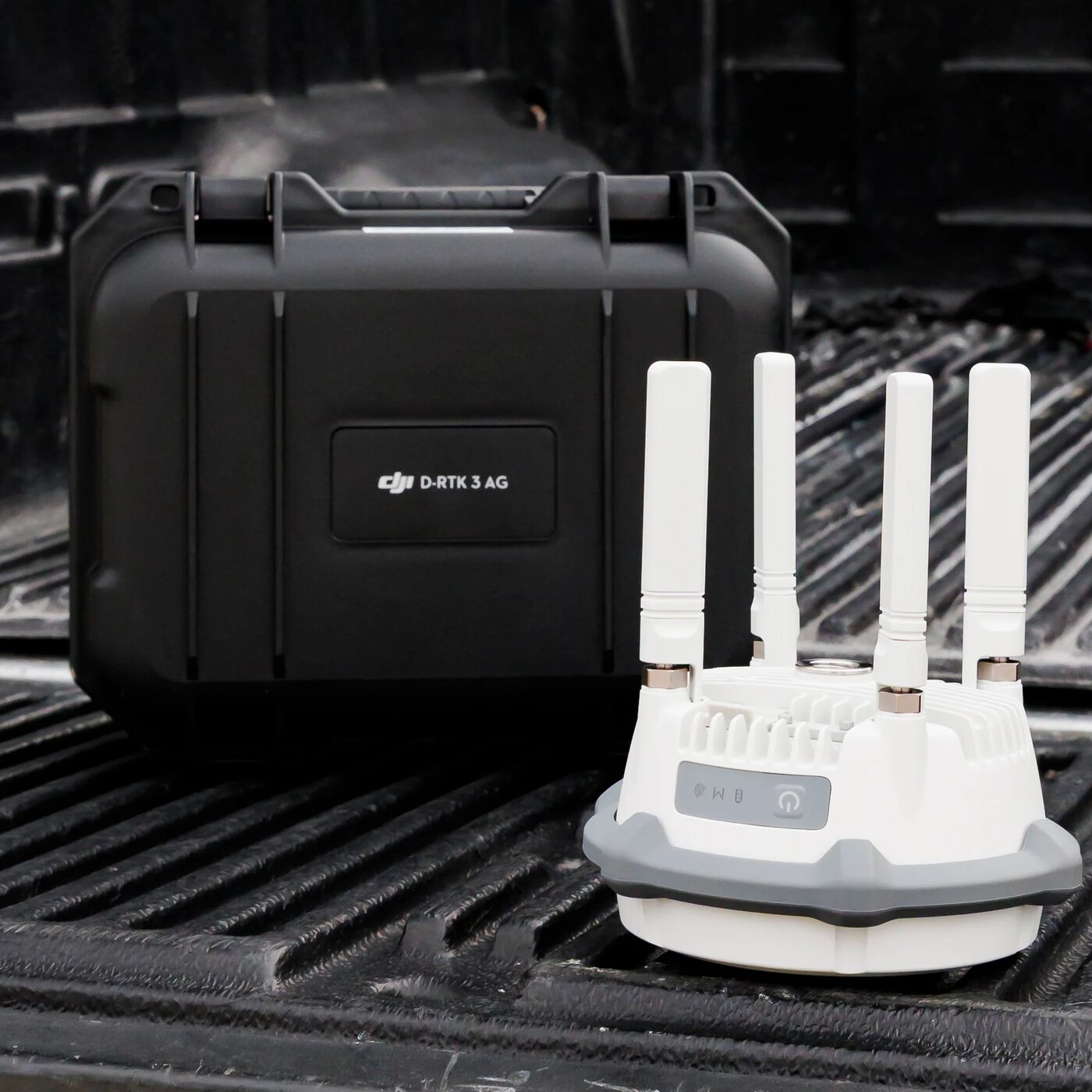 DJI D-RTK 3 Agricultural Mobile Station