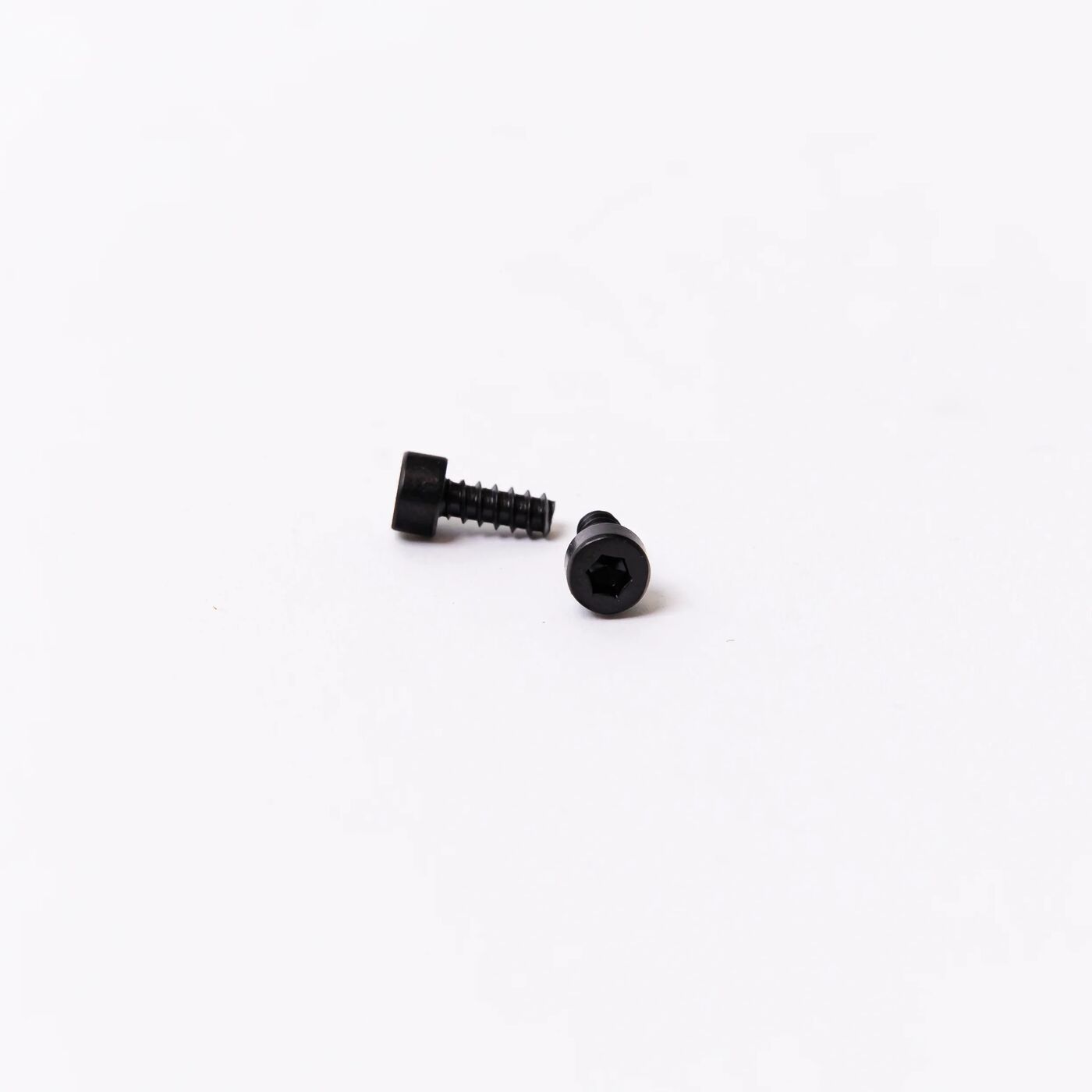 Screw - T40-HC01000100-070040-3123-N (T100/T70P) YC.ST.LL000695