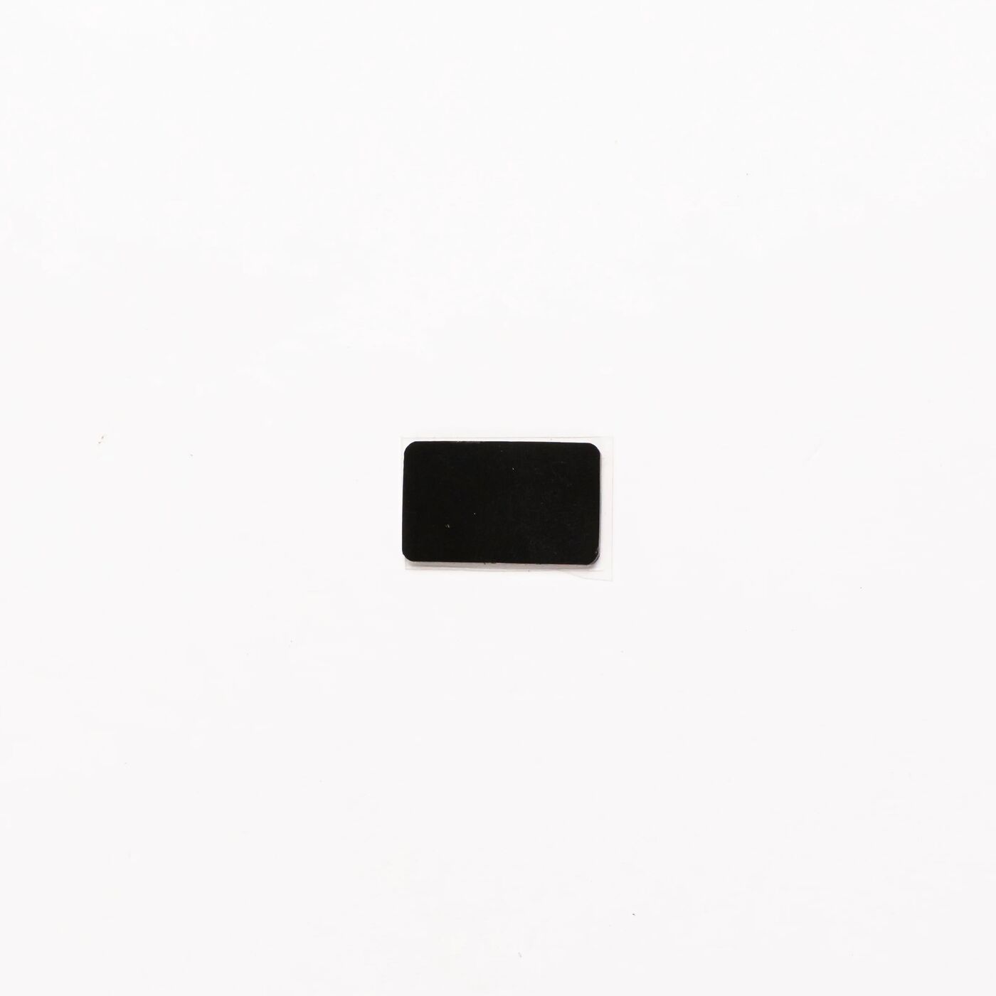 Black Sticker - 28 x 17 mm (T60X)
